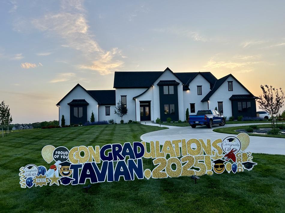 joco deluxe graduation signs